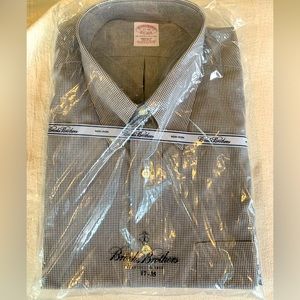 Brooks Brothers button down NEW